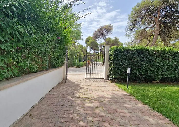 In Riva Al Mare Villa