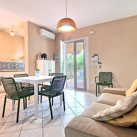 In Riva Al Mare Villa Fontanelle (Lecce)
